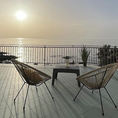 Hotel L'Approdo Di Angelino à Pizzolungo Extérieur photo
