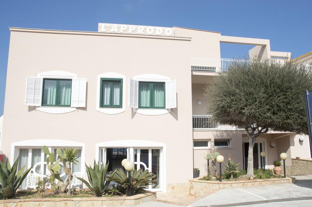 Hotel L'Approdo Di Angelino à Pizzolungo Extérieur photo