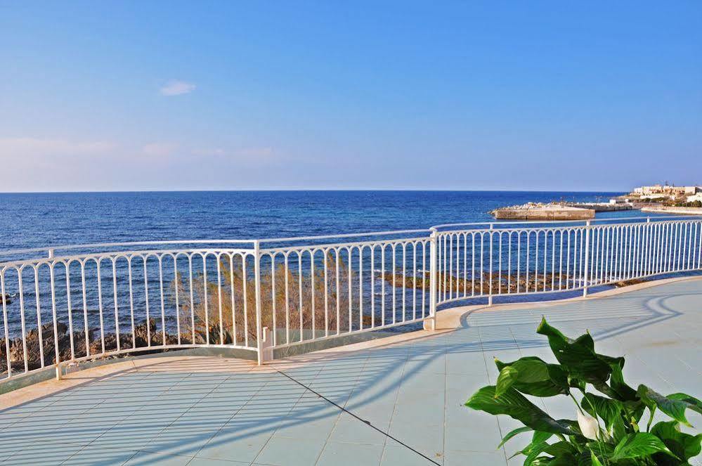Hotel L'Approdo Di Angelino à Pizzolungo Extérieur photo